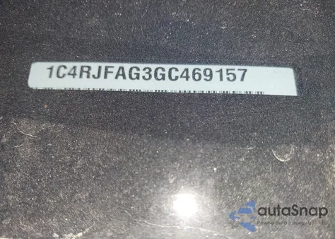 2016 Jeep Grand Cherokee Laredo z USA, uszkodzony, nr VIN 1C4RJFAG3GC469157